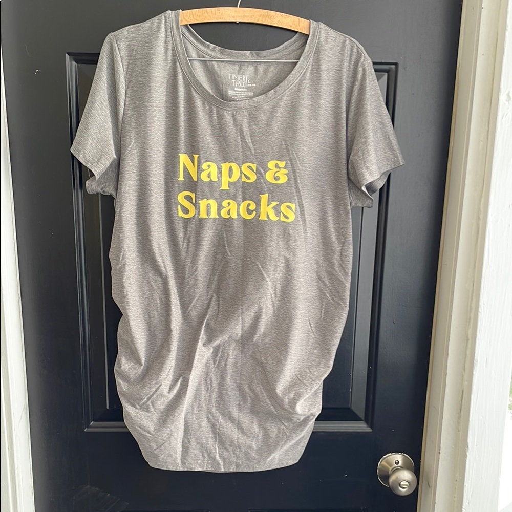 Time and Tru Gray T-Shirt with Yellow Print